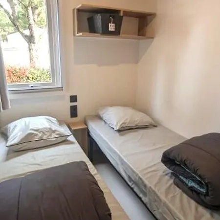 Mobil Accueillant - 6 Pers. - Api-1-52-2843 Campingplatz *